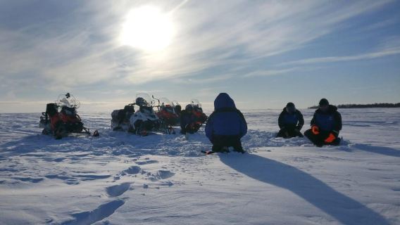 Kemi-Tornio: Ice Fishing Safari with Snowmobiles