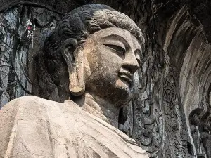 Private tour to Shaolin temple& Longmen grottoes start from Zhengzhou with guide