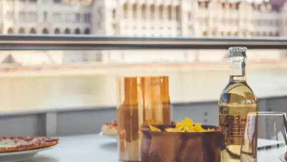 Pizza and beer cruise