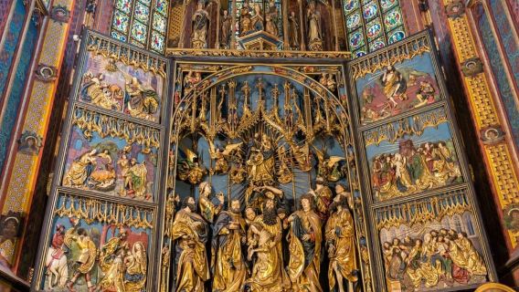 Basílica de Santa María y más: un breve paseo con guía