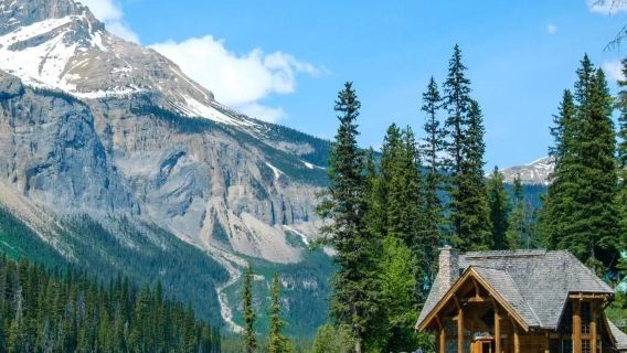 班夫+幽鶴國家公園-露易斯湖+翡翠湖+夢蓮湖包車一日遊