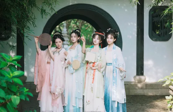 代縣旅拍【雁門關代縣邊靖樓古城白人岩約拍跟拍航拍多語言翻譯本地攝影師】