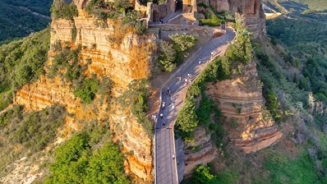 義大利羅馬來回-白露里治奧+博爾塞納湖一日遊【中文｜市區接駁】