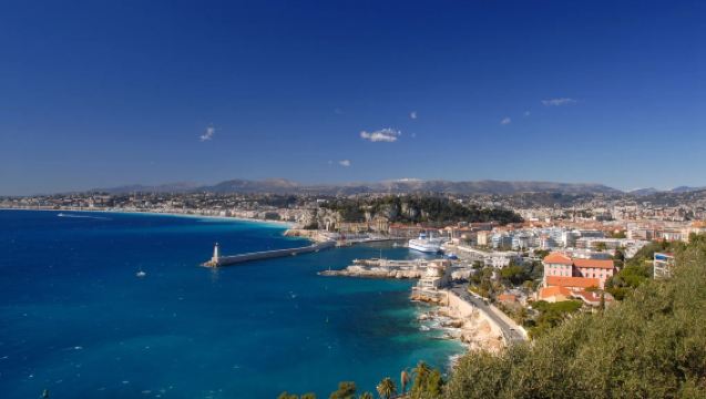 法國 尼斯： 中文-法語 & 英語 專業翻譯 /導遊 /地陪｜旅遊陪同｜展會翻譯 /商務翻譯｜行程規劃定制