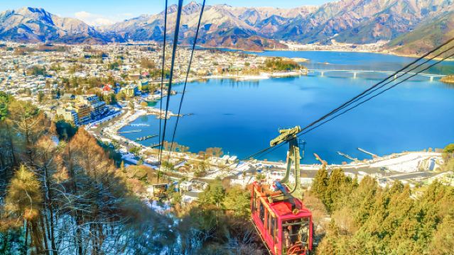 Excursión de un día de experiencia profunda en el Monte Fuji: Teleférico/Crucero del lago Kawaguchi, tren del Monte Fuji y lugares populares para fotos