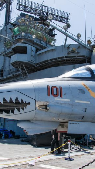 San Francisco Golden Gate Park + Lombard Street + USS Hornet Museum 1-day private charter