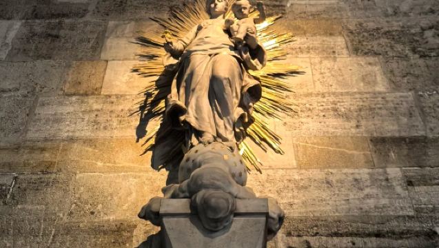 奧地利維也納：美泉宮-霍夫堡-聖斯蒂芬大教堂 包車遊