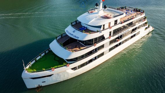 Aqua Luxury Overnight Cruise: Ha Long & Lan Ha Bay with Kayaking & Hanoi Transfer