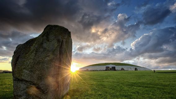 [Sewaan peribadi Dublin Ireland] Makam purba Newgrange - Sejarah purba Ireland (tiket masuk tidak termasuk)