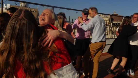 Madrid: Rooftop Salsa Class with Bottomless Sangria