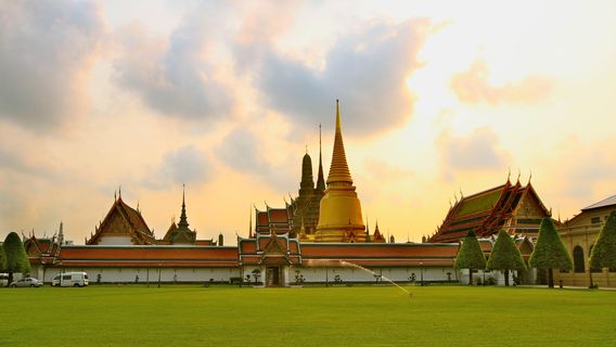 BangkokTours