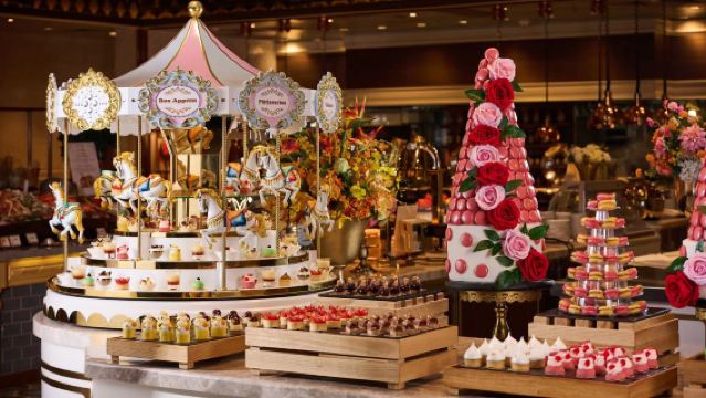 [Solo válido para el 15 y 22 de febrero] Cena buffet en The Parisian Macao (Oferta especial de Año Nuevo)