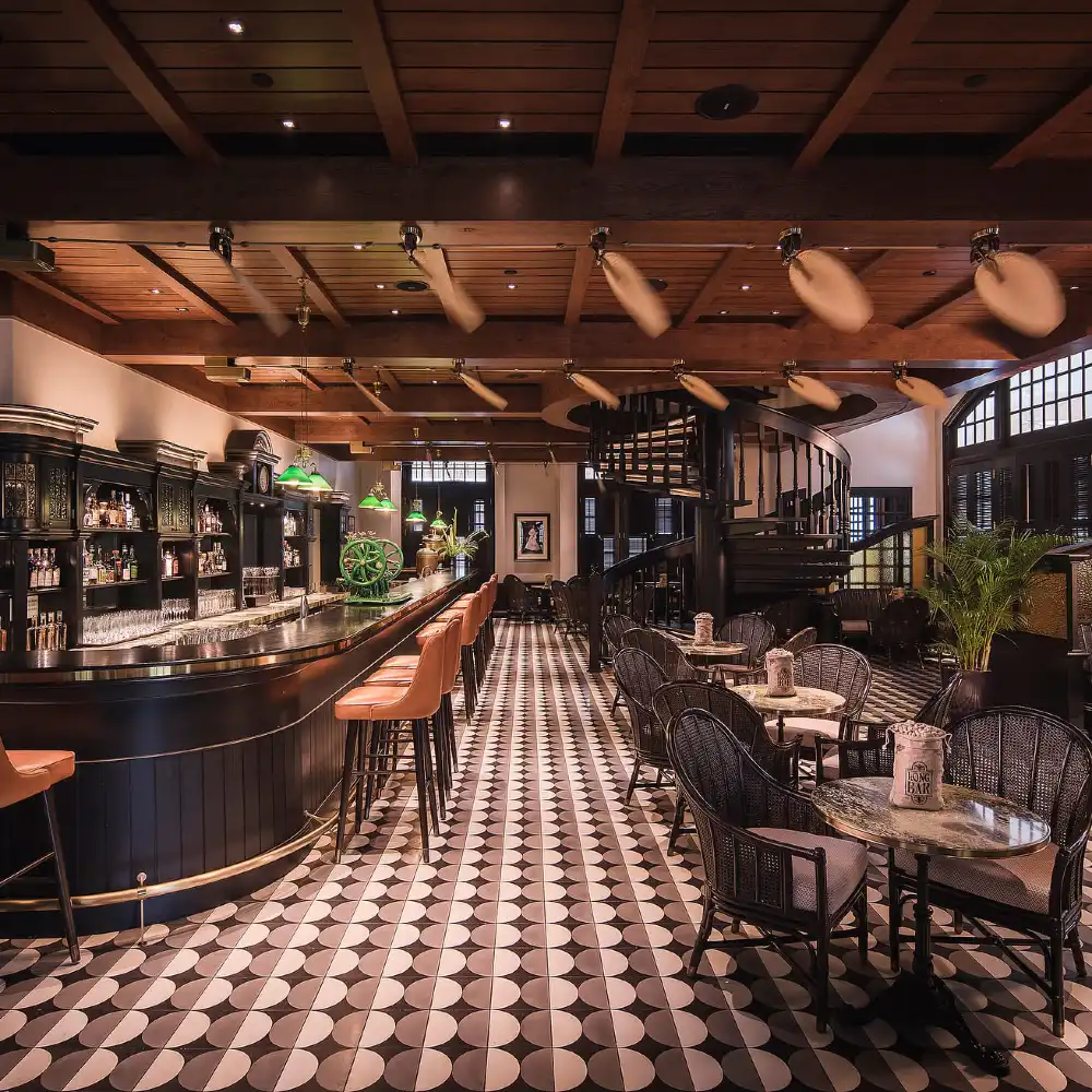 Singapore Sling cocktail voucher - Long Bar at Raffles Singapore