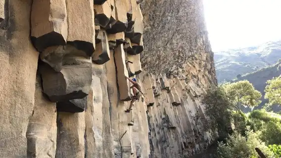 Half-Day Private Rock Climbing in Canton Baños