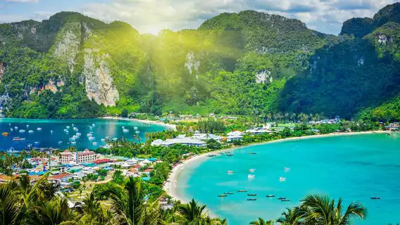 ตั๋วเรือ เกาะพีพี ภูเก็ต ประเทศไทย สปีดโบ๊ท PP / เรือใหญ่ รับส่งไปยังอ่าวท้องทราย/หาดแหลมทอง ทางตอนเหนือของเกาะพีพี เรือเฟอร์รี่ เที่ยวเดียว ไป-กลับ