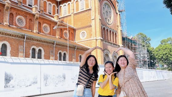 サイゴン半日インスタグラムグループツアー(英語/中国語/日本語/韓国語ガイド付き)