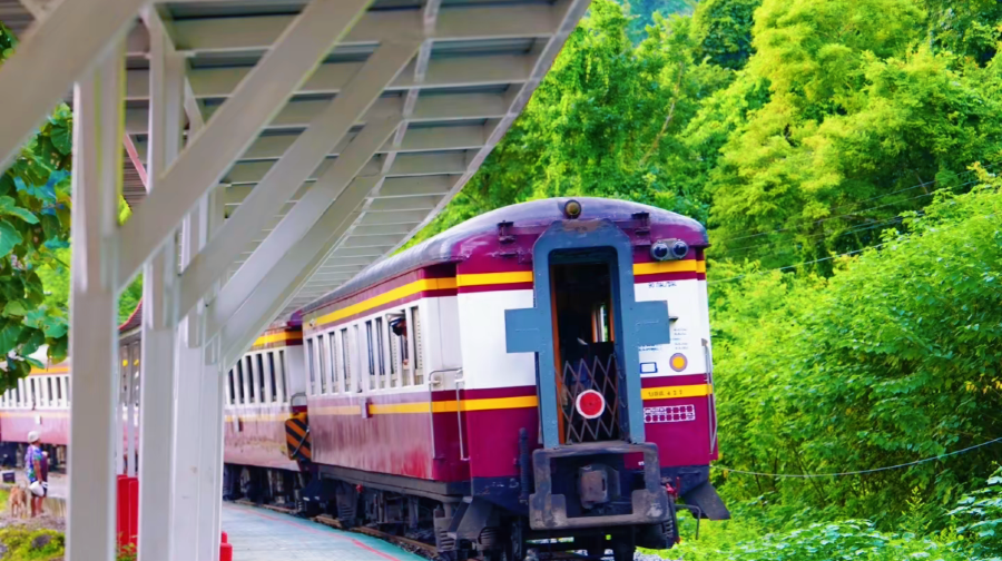 北碧府愛侶灣瀑布+桂河大橋+死亡鐵路一日遊