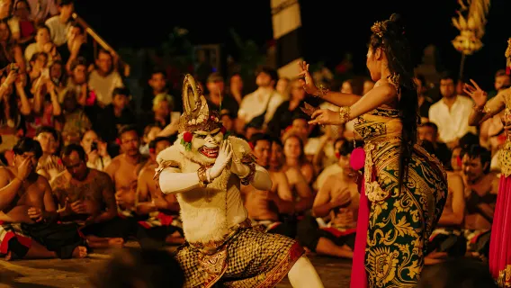 Uluwatu Kecak Fire Dance Tour