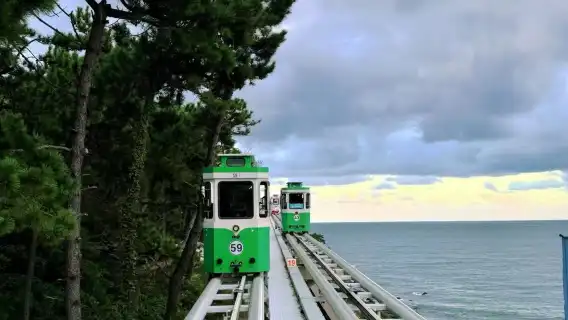 五六島天空步道+太宗台+甘川文化村+龍頭山一日遊【普通話包車】