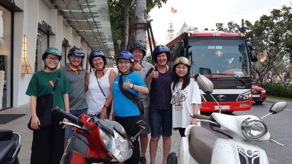 Tur Sepeda Motor Kota Saigon