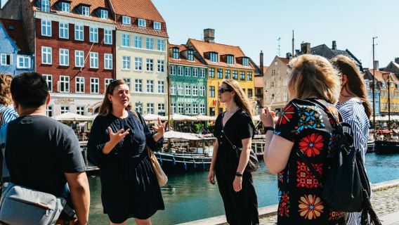 Kopenhagen: Tur Jalan Kaki Budaya Hygge dan Kebahagiaan