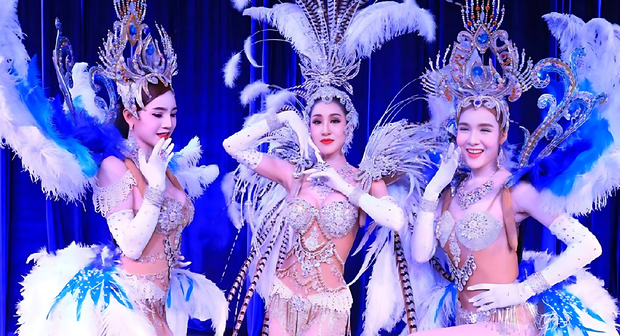 Spettacolo di cabaret MIRACLE a Chiang Mai con trasferimento di andata e ritorno