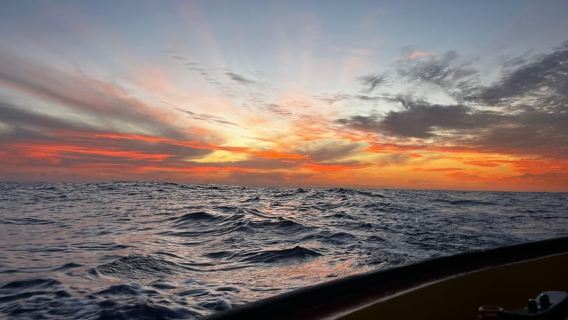 Funchal: An unforgettable sunset on a typical Xavelha boat