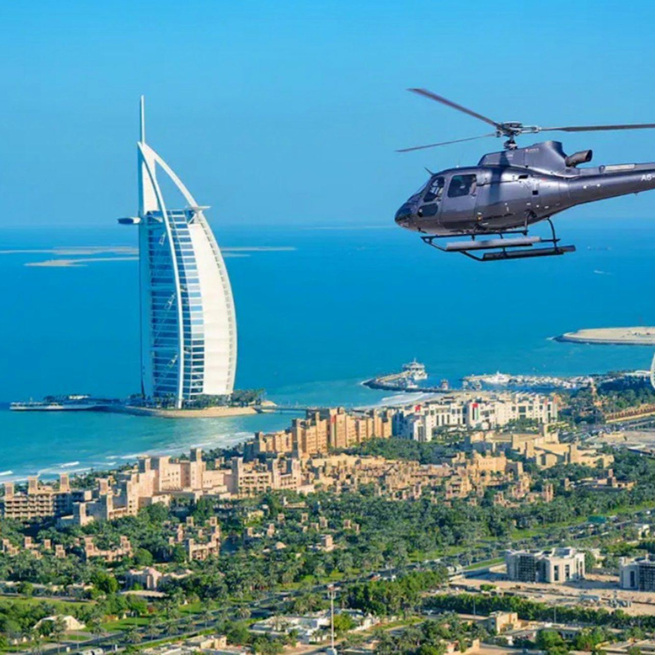 Dubai: Helicopter Ride from Palm Jumeirah