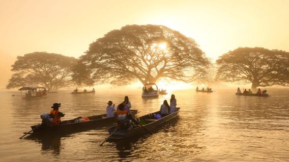 Halbtages-/Tagesausflug zum Buatong Waterfall-Chet Si Fountain National Park in Chiang Mai, Thailand [optional Besuch des Blauen Tempels oder Tigerparks in Chiang Mai]