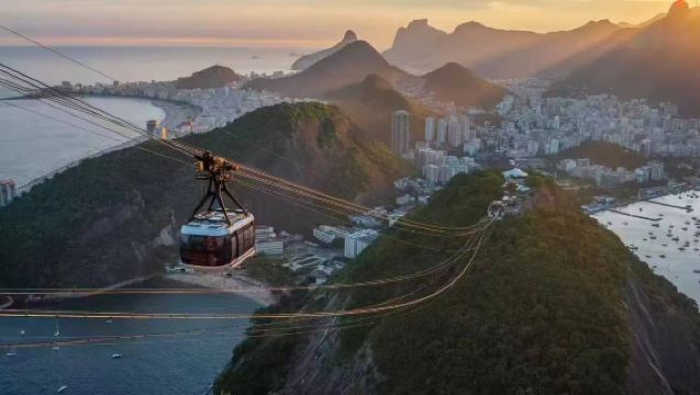 Rio de Janeiro, Brazil: Patung Kristus + Bukit Pão de Açúcar + Tangga Selarón + Stadium Maracanã
