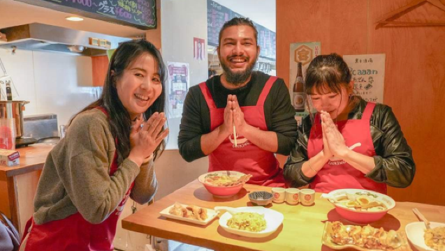 Nhật Bản Kyoto: Lớp học nấu mì ramen và bánh gyoza Kyoto [Học cùng đầu bếp chuyên nghiệp + Bữa trưa + Hướng dẫn công thức]