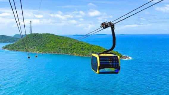 1-day tour of the southern islands in Phu Quoc Island, Vietnam with cable car + water park + beach + temple + lunch