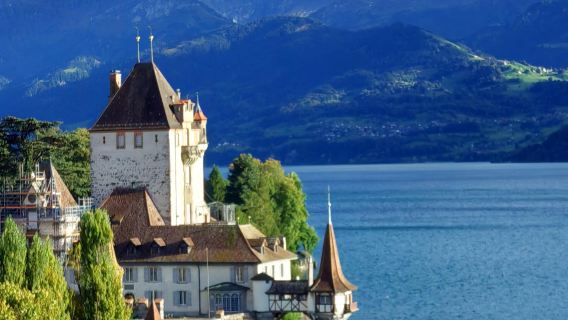 Switzerland Interlaken - Kereta Api Gunung Gelmer + Tasik Thun + Oberhofen - lawatan sehari sewaan peribadi