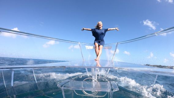 Clear boat tour at Nichupte