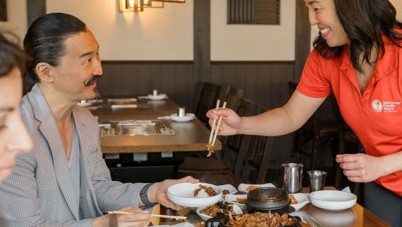 Vancouver: Authentic Asian Eats Guided Food Tour
