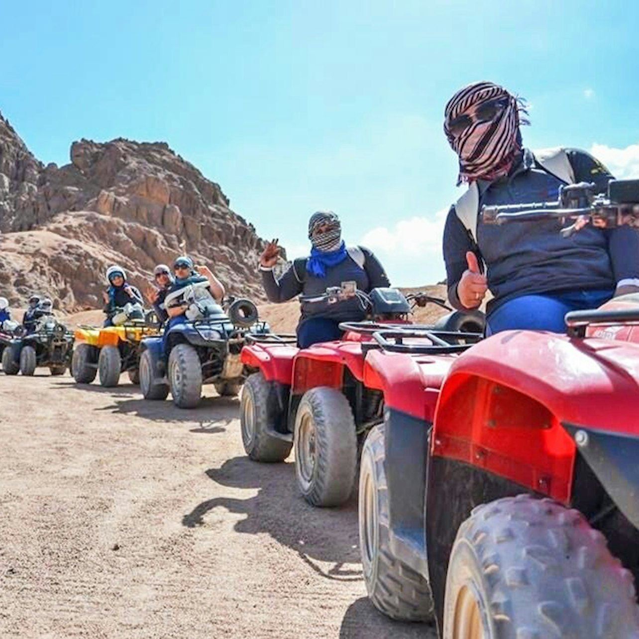 Hurghada: Quad Bike Safari & Camel Ride + BBQ Dinner with Bedouin