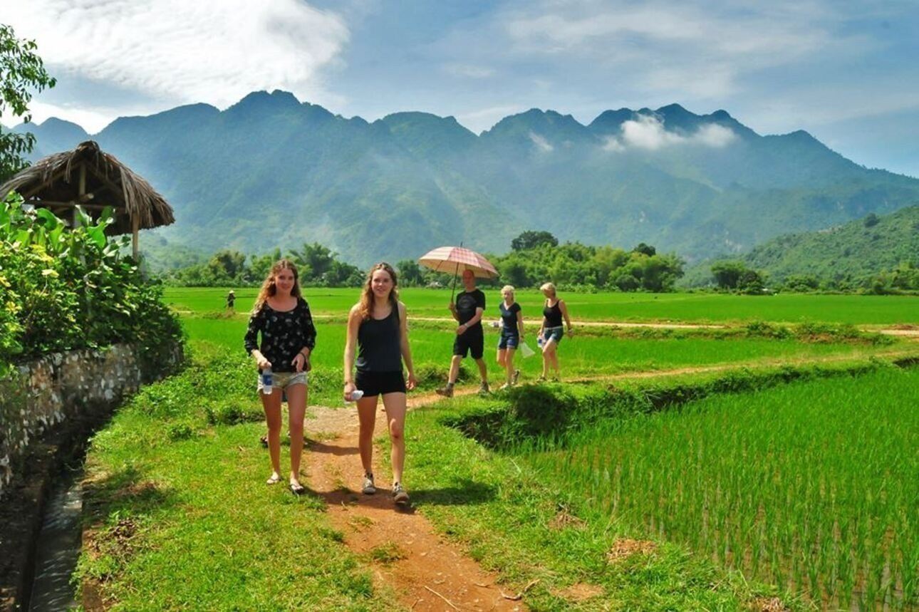 3-Day Pu Luong Natural Reserve from Hanoi, Trek with Local Guide