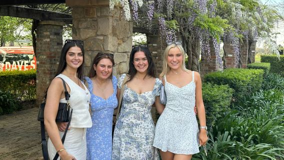 Hunter Valley: Guided Wine Tour + Tastings + Lunch + Transfers