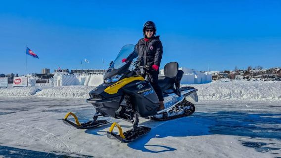 Yellowknife: Snowmobile and Ice Cave Guided Adventure Combo