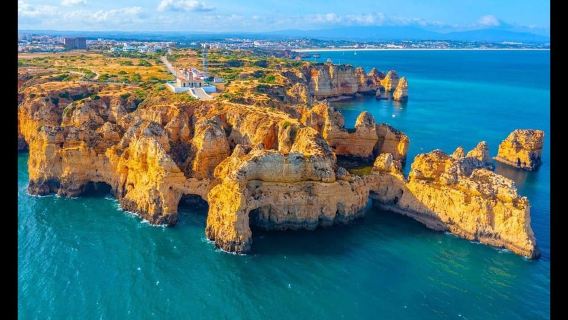 Lisboa: Algarve, cuevas de Benagil y Lagos con opción de paseo en barco