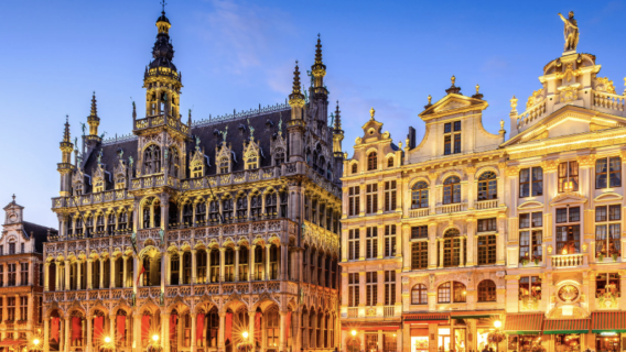 比利時布魯塞爾-布魯日聖母教堂-市政廳【中文專車-悅享旅途】