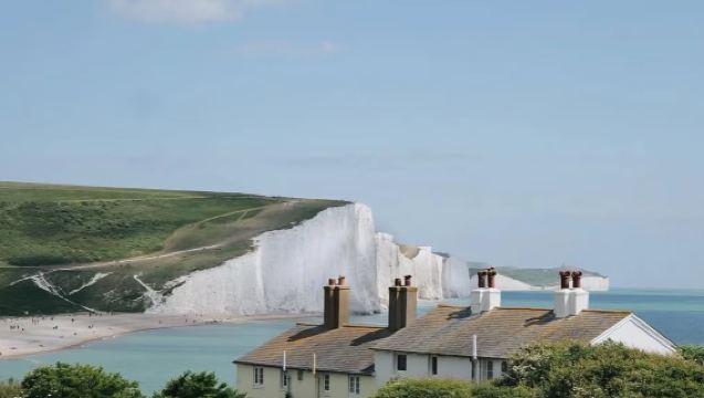 Lawatan sehari ke Tebing Putih Seven Sisters + Bandar Dongeng Rye Lai dari London pergi-balik