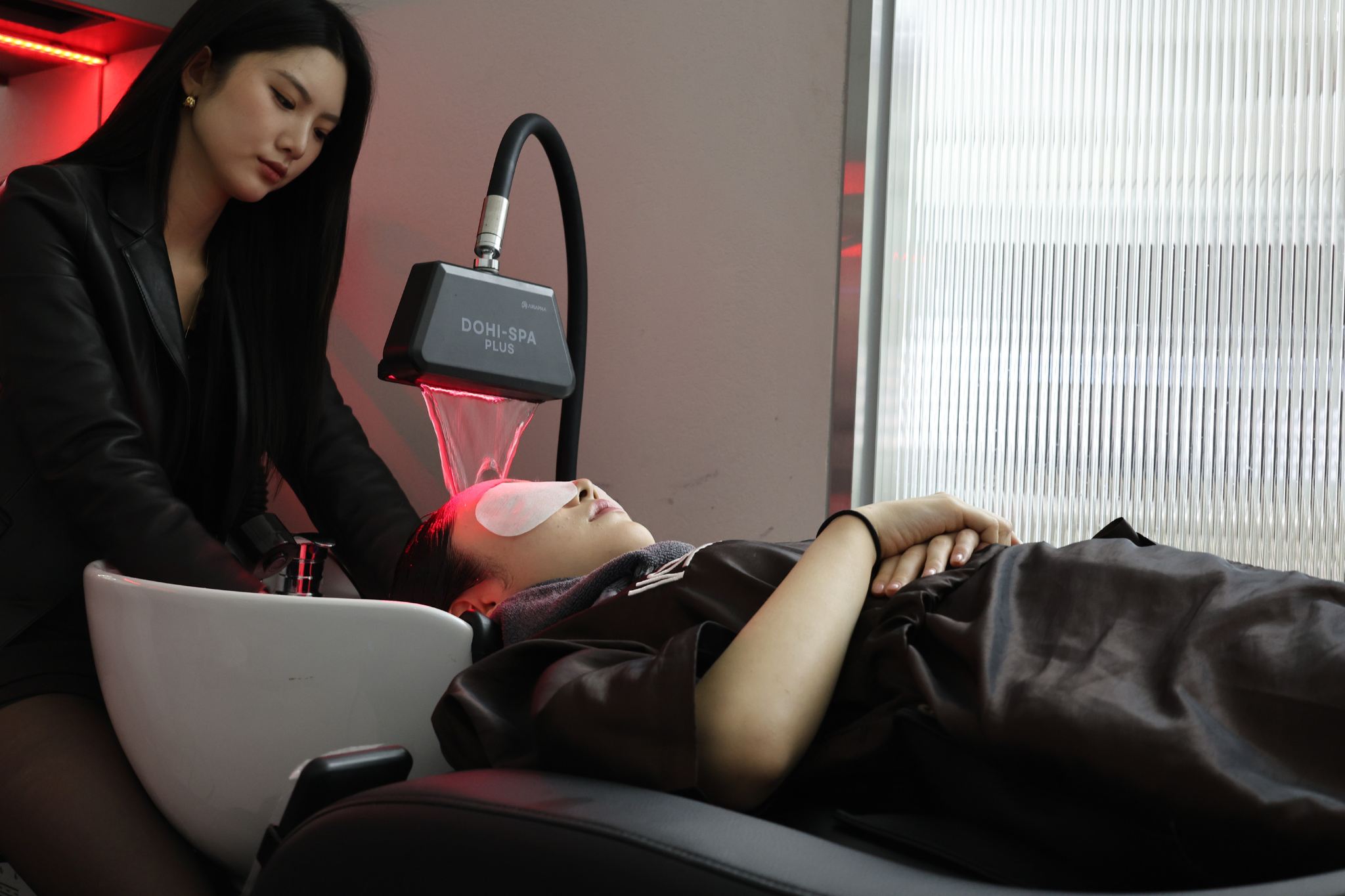 VOG Hair Hongdae: K-Beauty Celebrity Style Experience – Scalp & Hair Diagnosis + Personal Color