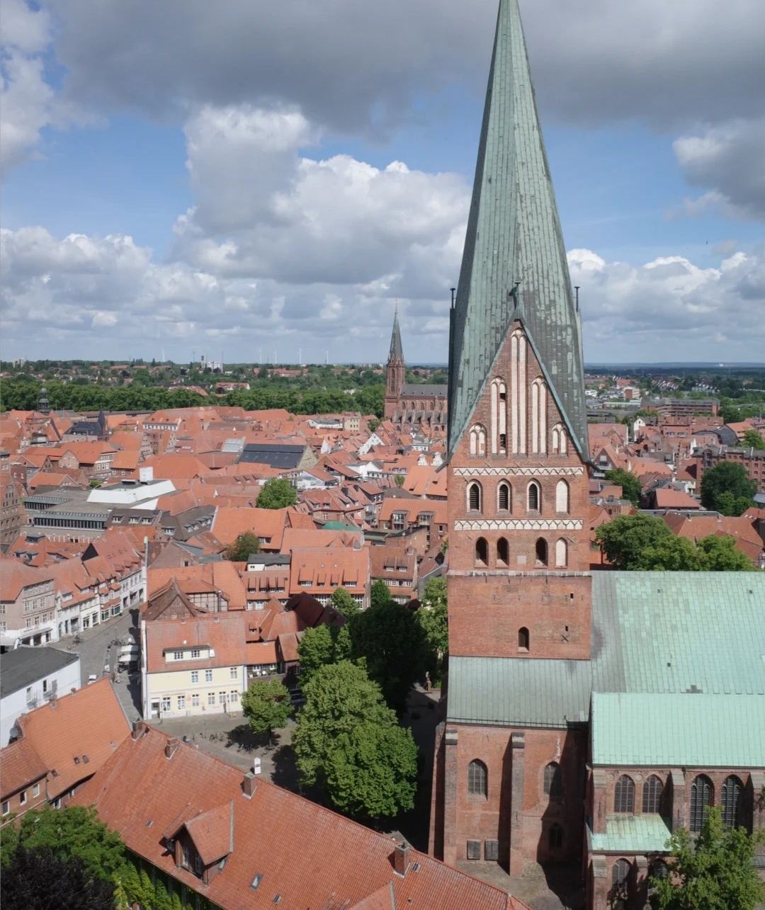 Hamburg to Luneburg round-trip - Old Brick Town Route - Salt Trade History Theme - Private Charter - Top Pick