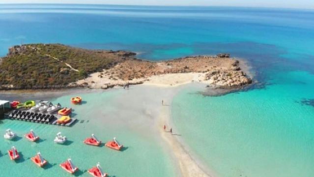 ลาร์นาคาและอายา นาปา: ซอลท์เลค, นิสซีบีช และเคปเกรโก