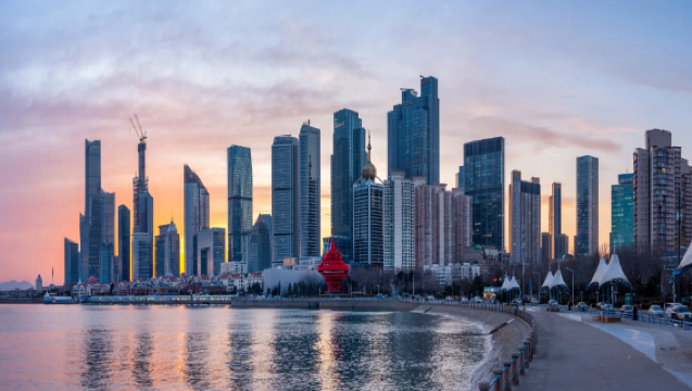 Qingdao: Beer Museum + Badaguan + Xiaomai Island | Multilingual (Chinese, English, Japanese, Korean) | Customized Private Charter