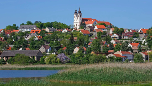 Lawatan sehari barang dagangan Budapest - Tasik Balaton