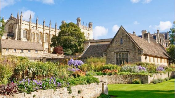 Oxford, Royaume-Uni : Excursion d'une journée à l'Université d'Oxford et dans les Cotswolds | Guide en chinois/anglais | Départ depuis Londres/Bath