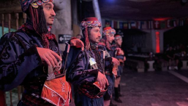 Cappadocia: Malam Turki dengan Makan Malam & Minuman Tak Terbatas + Transfer Hotel