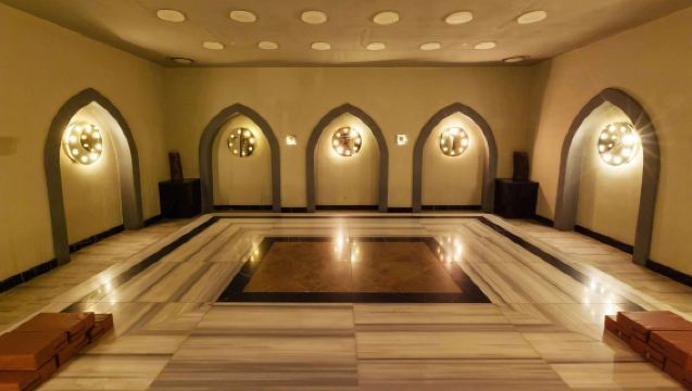 Busan Shinsegae Centum City Spa Land Sauna 4-Stunden-Ticket | Kostenlose Aufbewahrung, 18 verschiedene Thermalbäder und 13 Themen-SPAs zur Auswahl